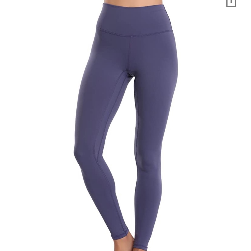 Colorfulkoala leggings size medium! Blue